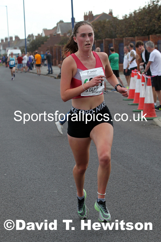 Senior womens 4 stage relay, 2021 Northern 6 and 4 Stage and Young Athletes Road Relays, Redcar. Photo: David T. Hewitson/Sports for All Pics